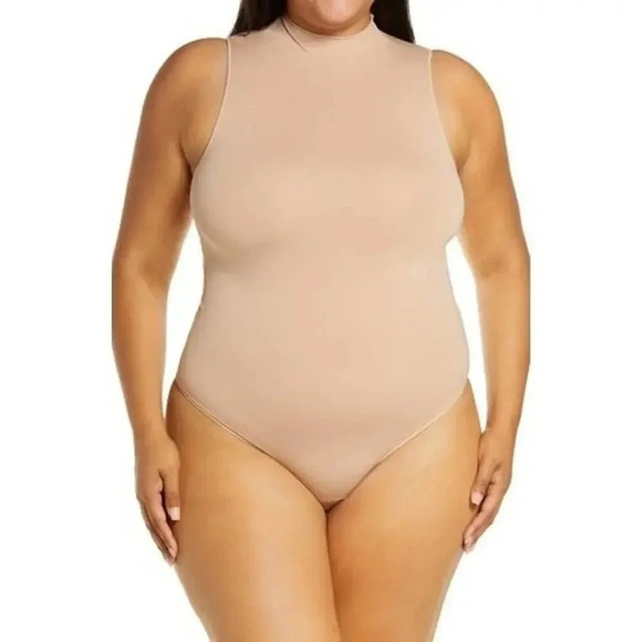 SKIMS Tops - SKIMS thong bodysuit mock high neck tank nude mica everybody plus size 4x NWT